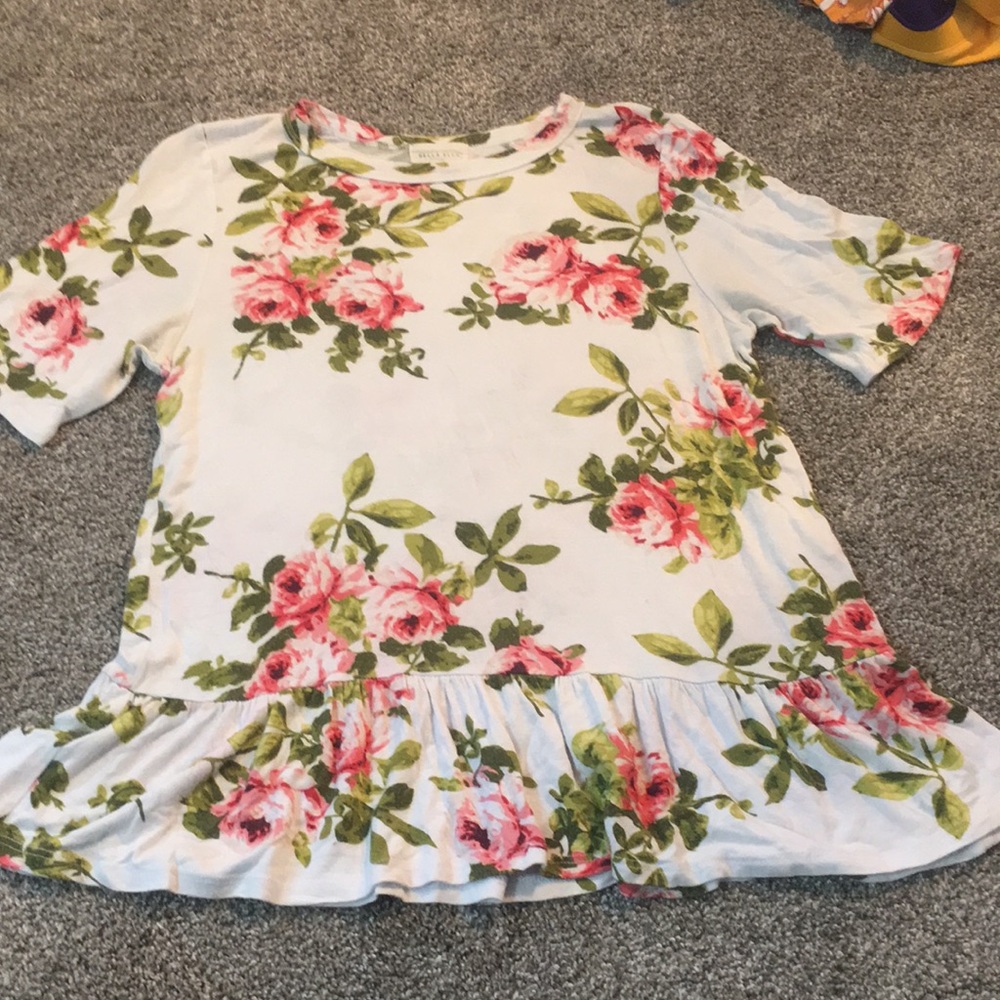 bella ella stretchy peplum floral top